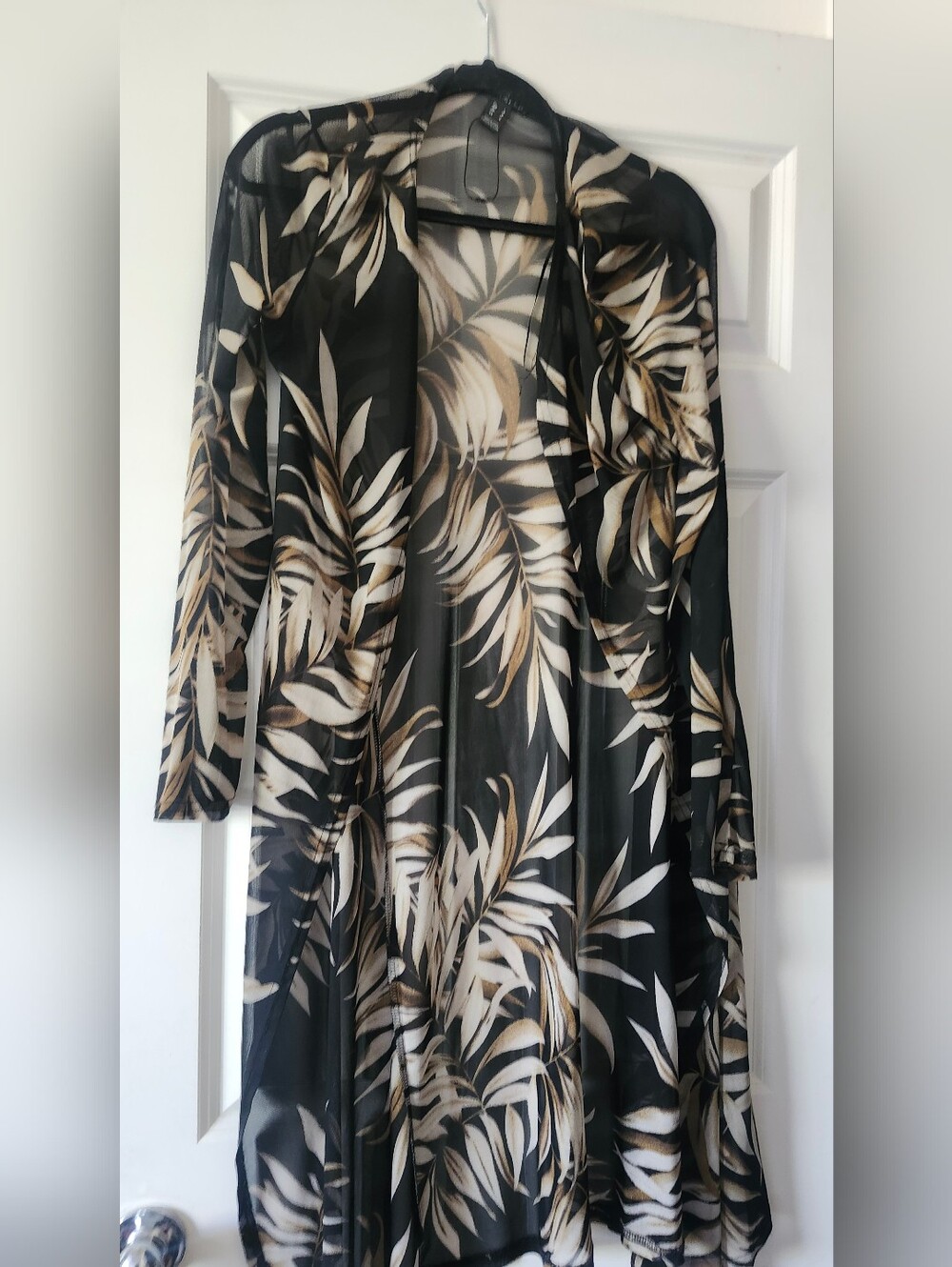 Mech Black Duster With Palm Leaves